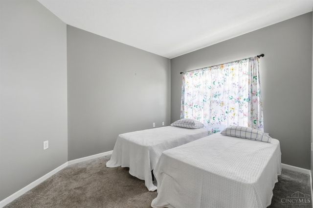 341 Lauryn Meadows Court, Fairfield, OH 45014