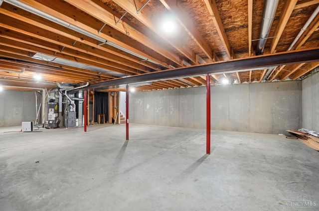 341 Lauryn Meadows Court, Fairfield, OH 45014