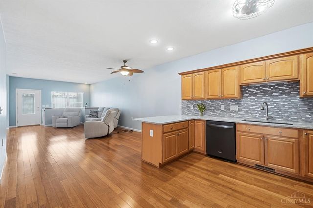 341 Lauryn Meadows Court, Fairfield, OH 45014