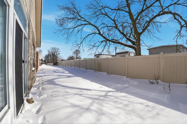 341 Lauryn Meadows Court, Fairfield, OH 45014