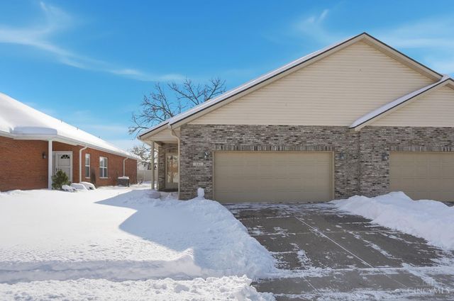 341 Lauryn Meadows Court, Fairfield, OH 45014