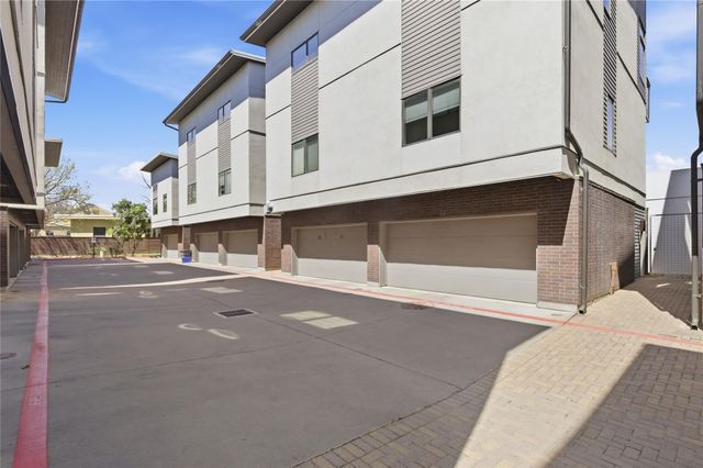 1702 S Lamar BLVD 12, Austin, TX 78704