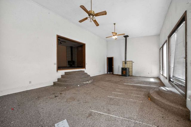 4 Barranquenos, Santa Fe, NM 87506