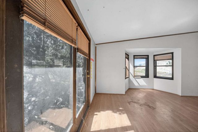 4 Barranquenos, Santa Fe, NM 87506