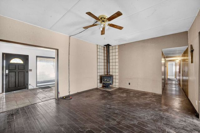 4 Barranquenos, Santa Fe, NM 87506