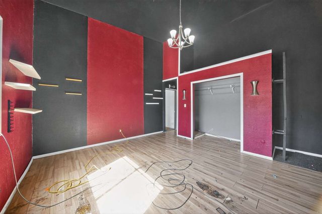 4 Barranquenos, Santa Fe, NM 87506