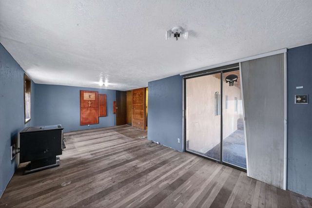 4 Barranquenos, Santa Fe, NM 87506