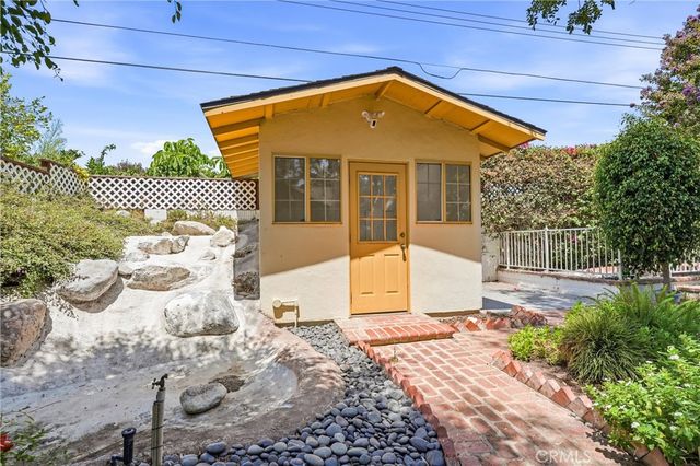 1613 Dorothy Lane, Fullerton, CA 92831