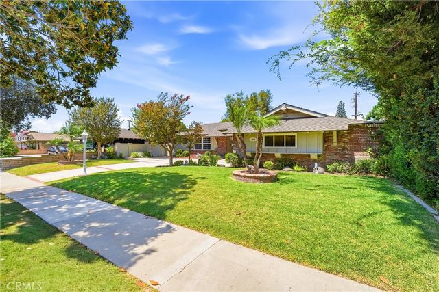 1613 Dorothy Lane, Fullerton, CA 92831