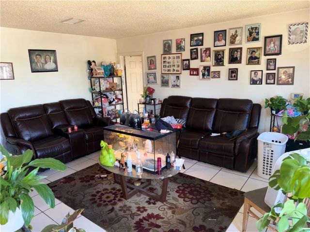 1263 N Phillips, Banning, CA 92220