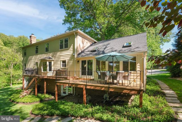 9437 REACH RD, Potomac, MD 20854