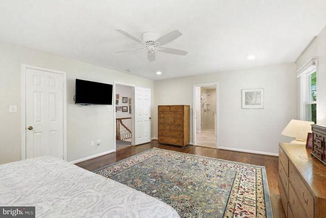 9437 REACH RD, Potomac, MD 20854