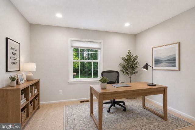 9437 REACH RD, Potomac, MD 20854