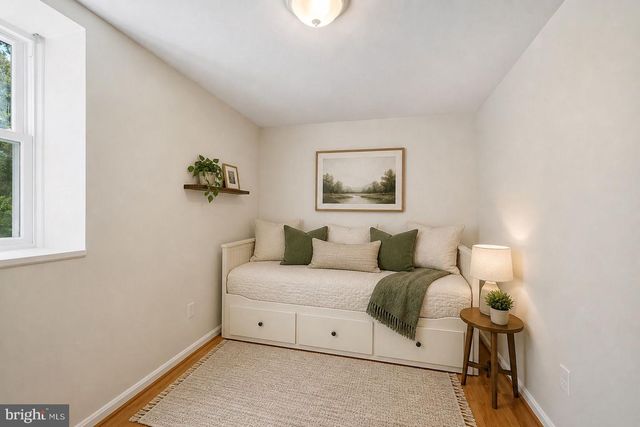 9437 REACH RD, Potomac, MD 20854