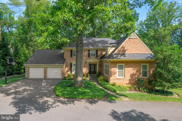9437 REACH RD, Potomac, MD 20854