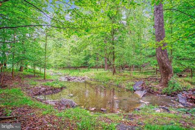 9437 REACH RD, Potomac, MD 20854