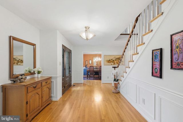 9437 REACH RD, Potomac, MD 20854