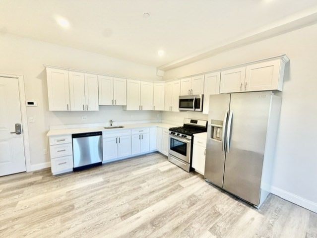 5 Fremont 105, Winthrop, MA 02152