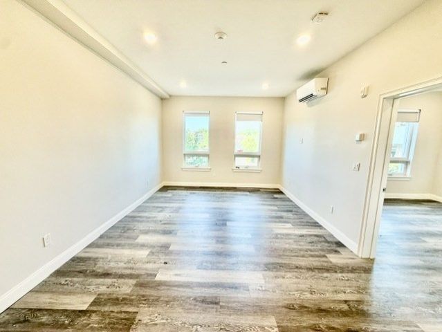 5 Fremont 105, Winthrop, MA 02152