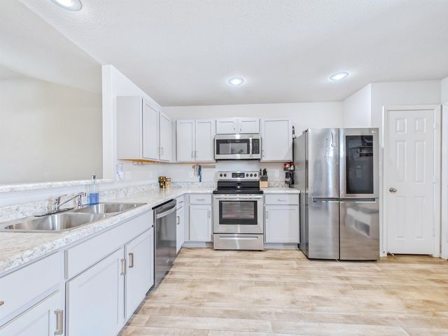 5508 Santa Monica Drive, Benton, AR 72019