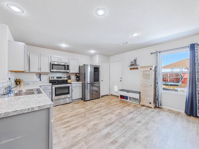 5508 Santa Monica Drive, Benton, AR 72019