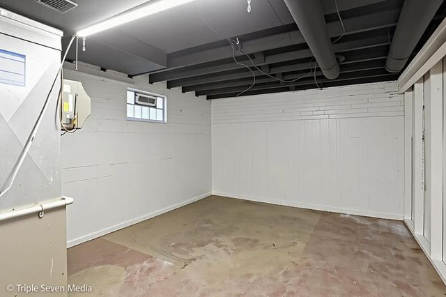 14123 S State Street, Riverdale, IL 60827