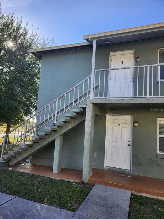 736 MICHIGAN COURT 4, St Cloud, FL 34769