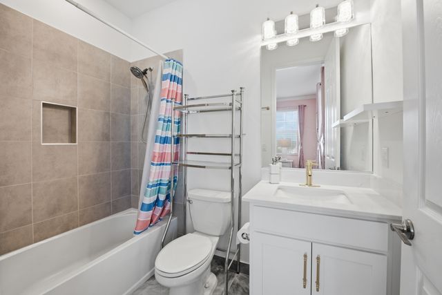 984 Sterling Pine Place, Loxahatchee, FL 33470