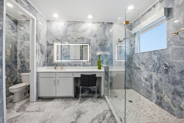 984 Sterling Pine Place, Loxahatchee, FL 33470