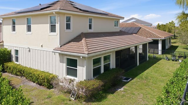 984 Sterling Pine Place, Loxahatchee, FL 33470