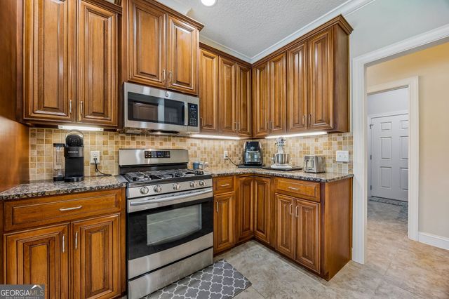 219 Sabinas Way, St. Marys, GA 31558