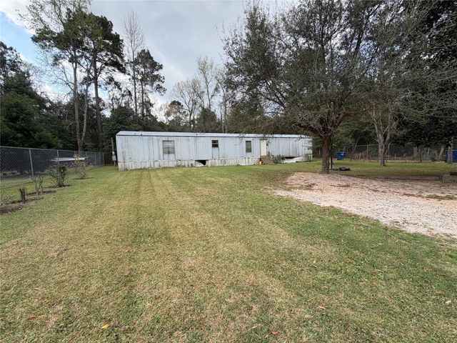 1100 Liberty Avenue, Livingston, TX 77351