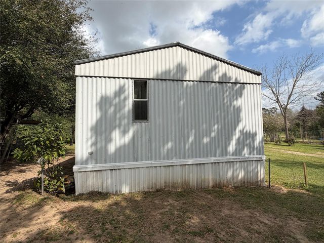 1100 Liberty Avenue, Livingston, TX 77351