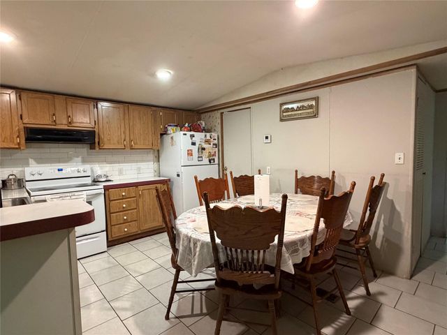 1100 Liberty Avenue, Livingston, TX 77351