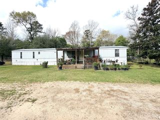 1100 Liberty Avenue, Livingston, TX 77351