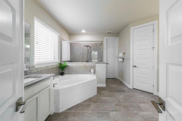 27414 S Laurel Bay Court S, Katy, TX 77494