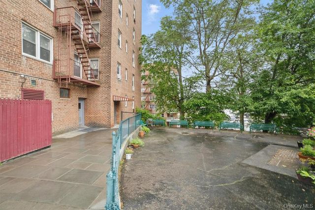 682 TUCKAHOE Road 3D, Yonkers, NY 10710