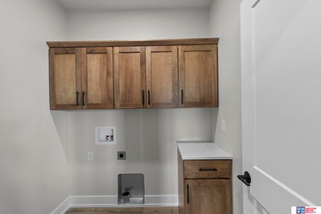 3665 Wilderness Hills Boulevard, Lincoln, NE 68516