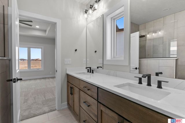 3665 Wilderness Hills Boulevard, Lincoln, NE 68516