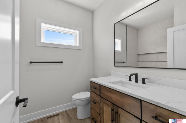 3665 Wilderness Hills Boulevard, Lincoln, NE 68516