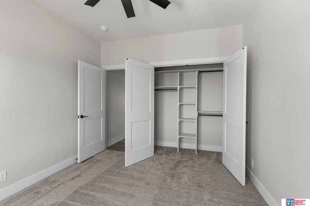 3665 Wilderness Hills Boulevard, Lincoln, NE 68516