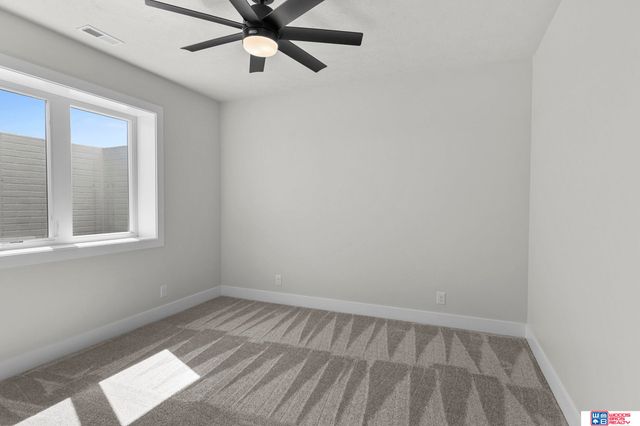 3665 Wilderness Hills Boulevard, Lincoln, NE 68516