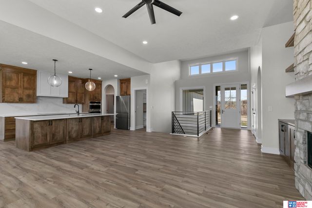 3665 Wilderness Hills Boulevard, Lincoln, NE 68516