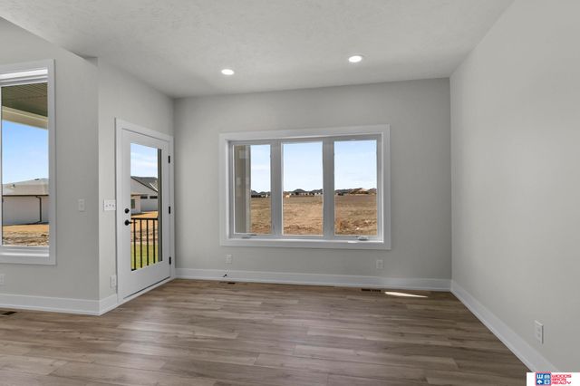 3665 Wilderness Hills Boulevard, Lincoln, NE 68516