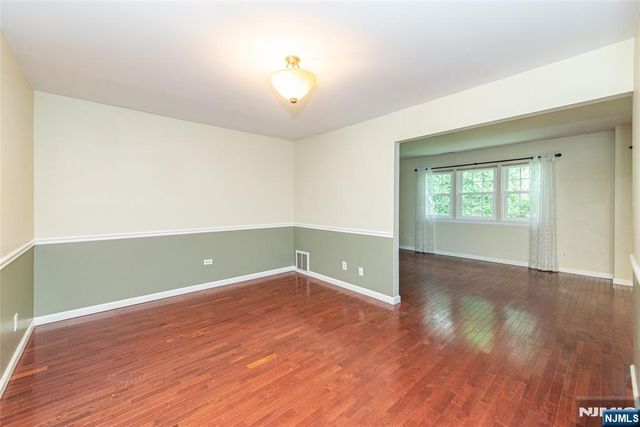 43 Lexington C, West Milford, NJ 07480