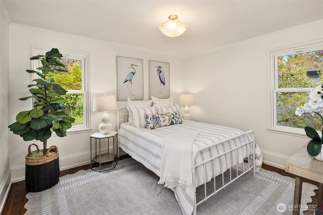 4340 NE 56th Street, Seattle, WA 98105