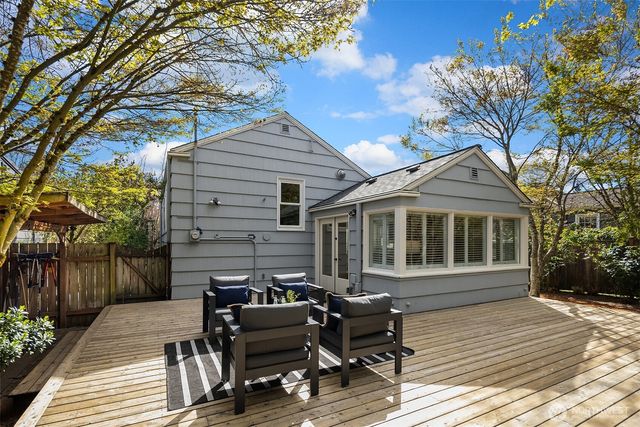 4340 NE 56th Street, Seattle, WA 98105