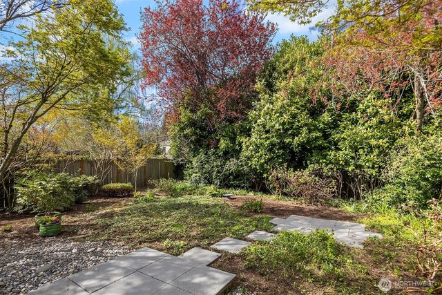 4340 NE 56th Street, Seattle, WA 98105