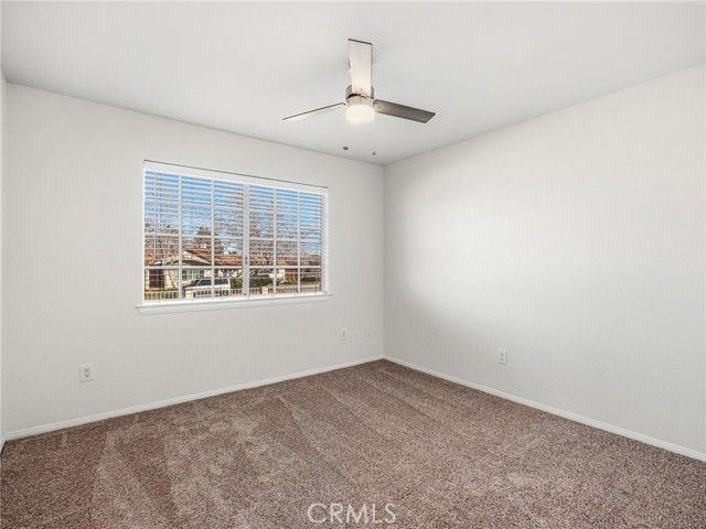 9550 Riggins, Phelan, CA 92371