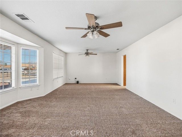 9550 Riggins, Phelan, CA 92371